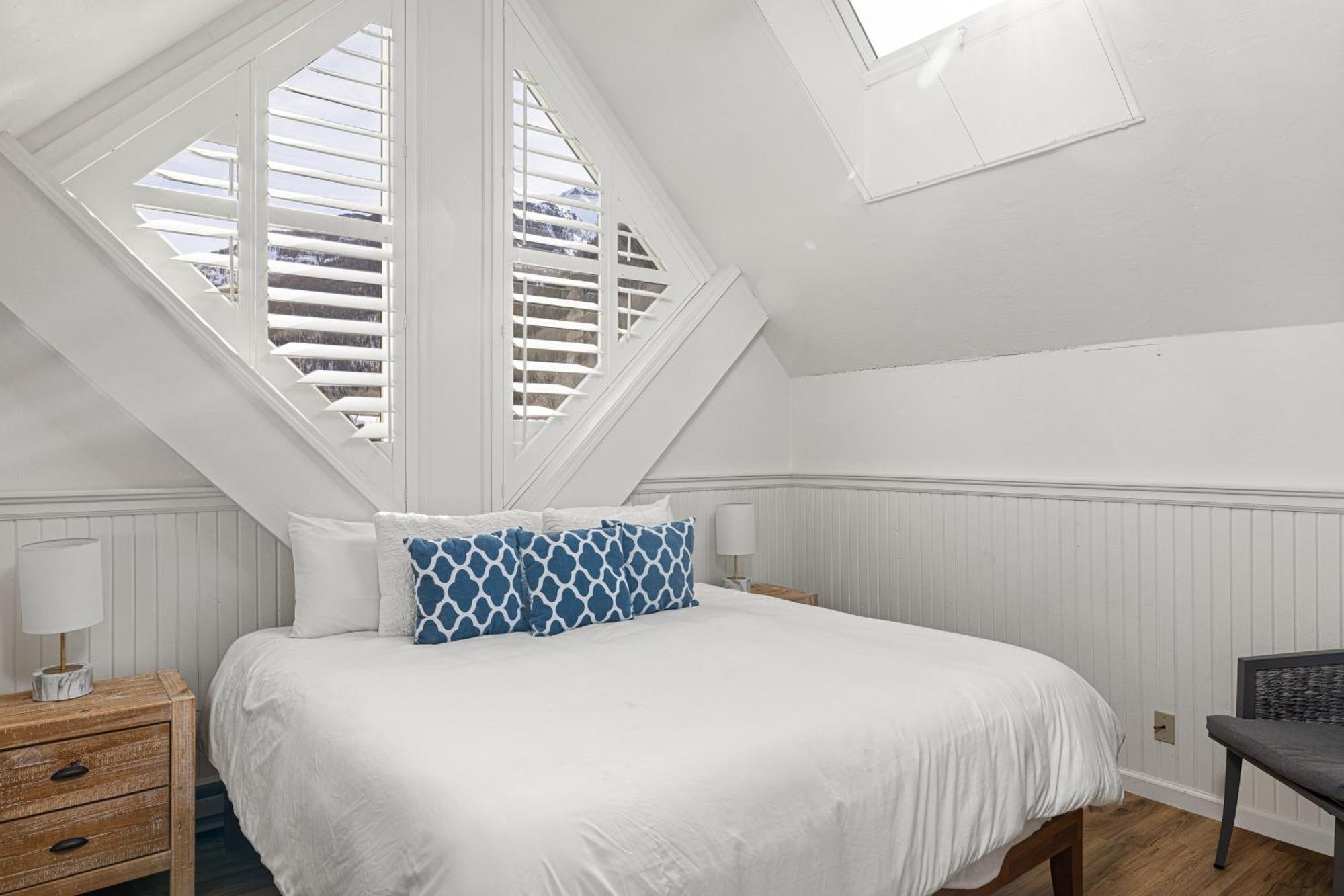 Viking Lodge Telluride Room photo